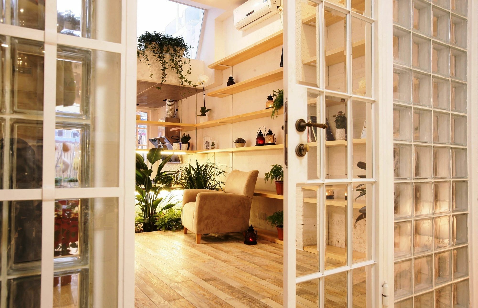 Wonderland French Concession - Xintiandi Shanghai